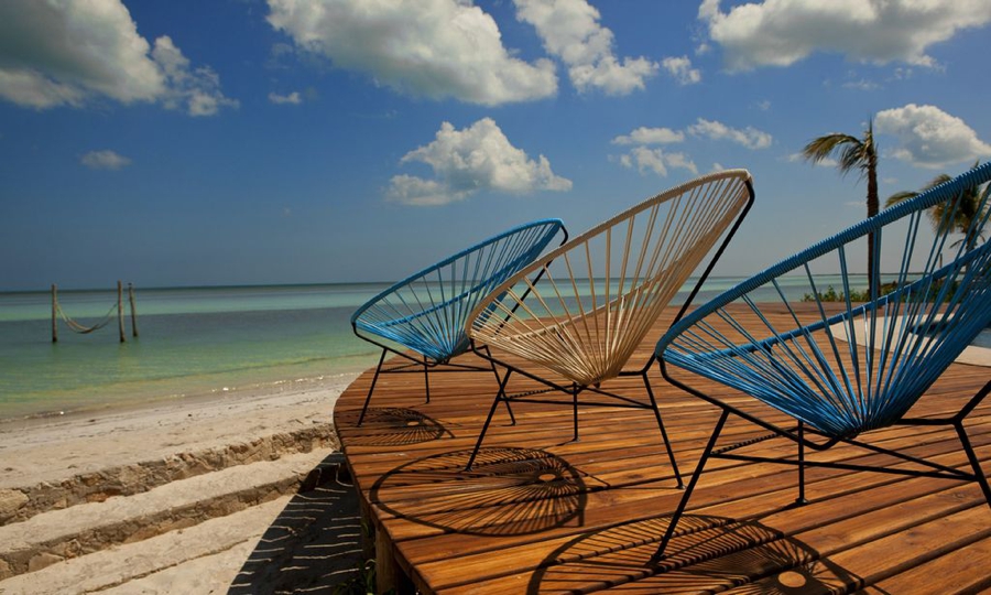 acapulco-chairs-mexico-villas-flamingos-holbox_0006